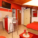 Apartment Apartments By The Sea Racisce, Korcula - 4360 Racisce